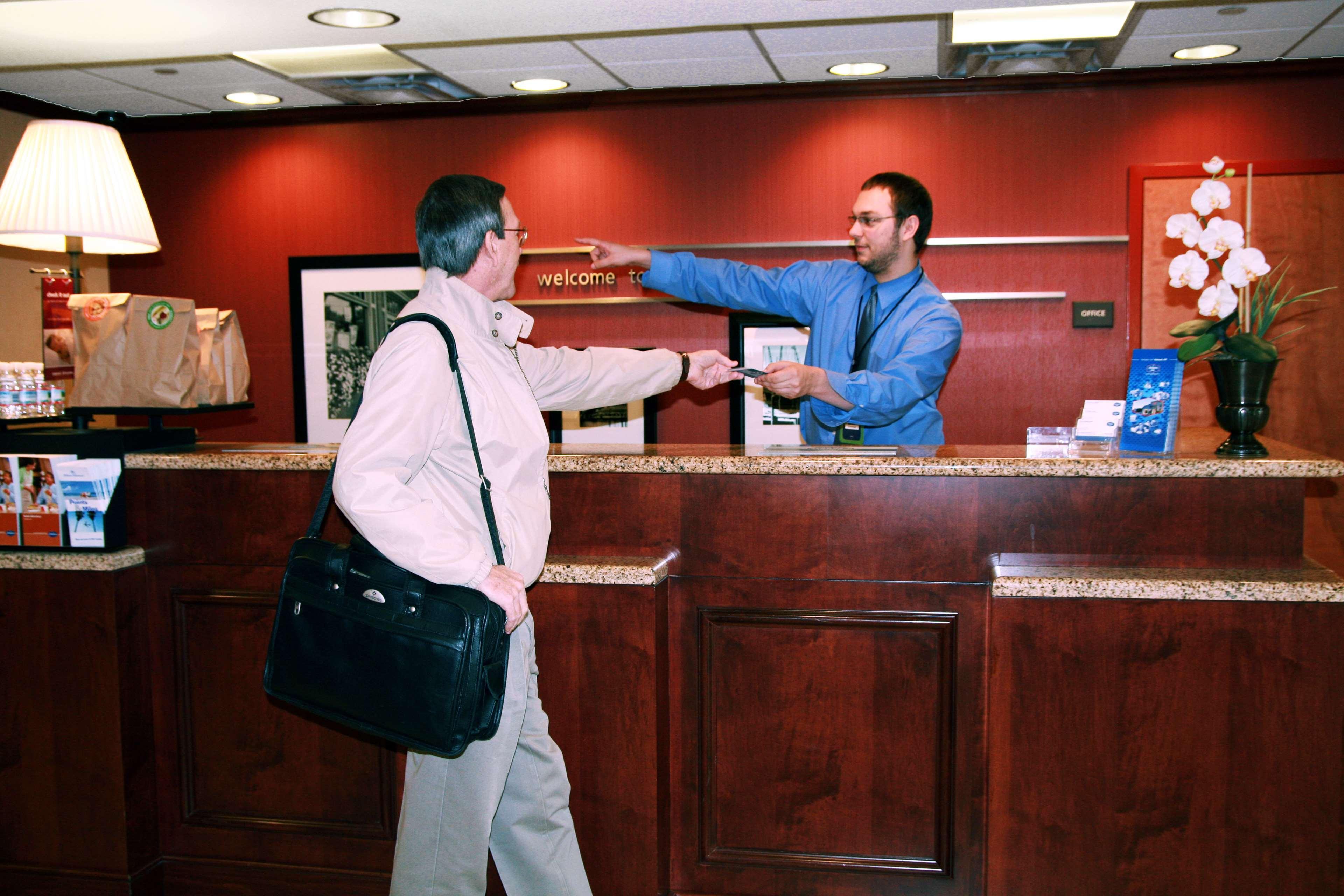 Hampton Inn Nanuet Esterno foto