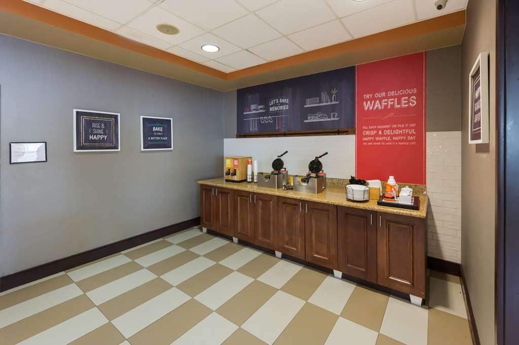 Hampton Inn Nanuet Ristorante foto