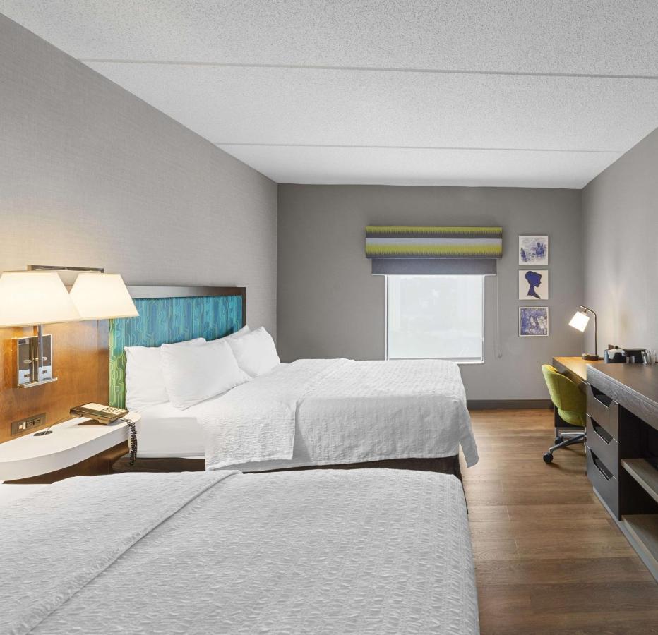 Hampton Inn Nanuet Esterno foto