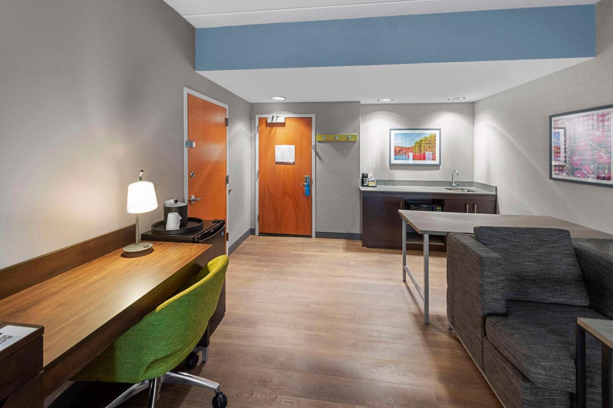 Hampton Inn Nanuet Esterno foto